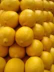 Lemons1.jpg (16kb)